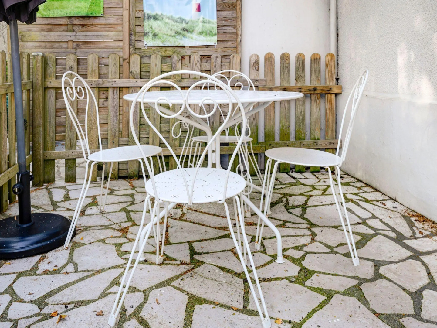 Beautiful Apartment in Isigny-sur-Mer with Private Terrace