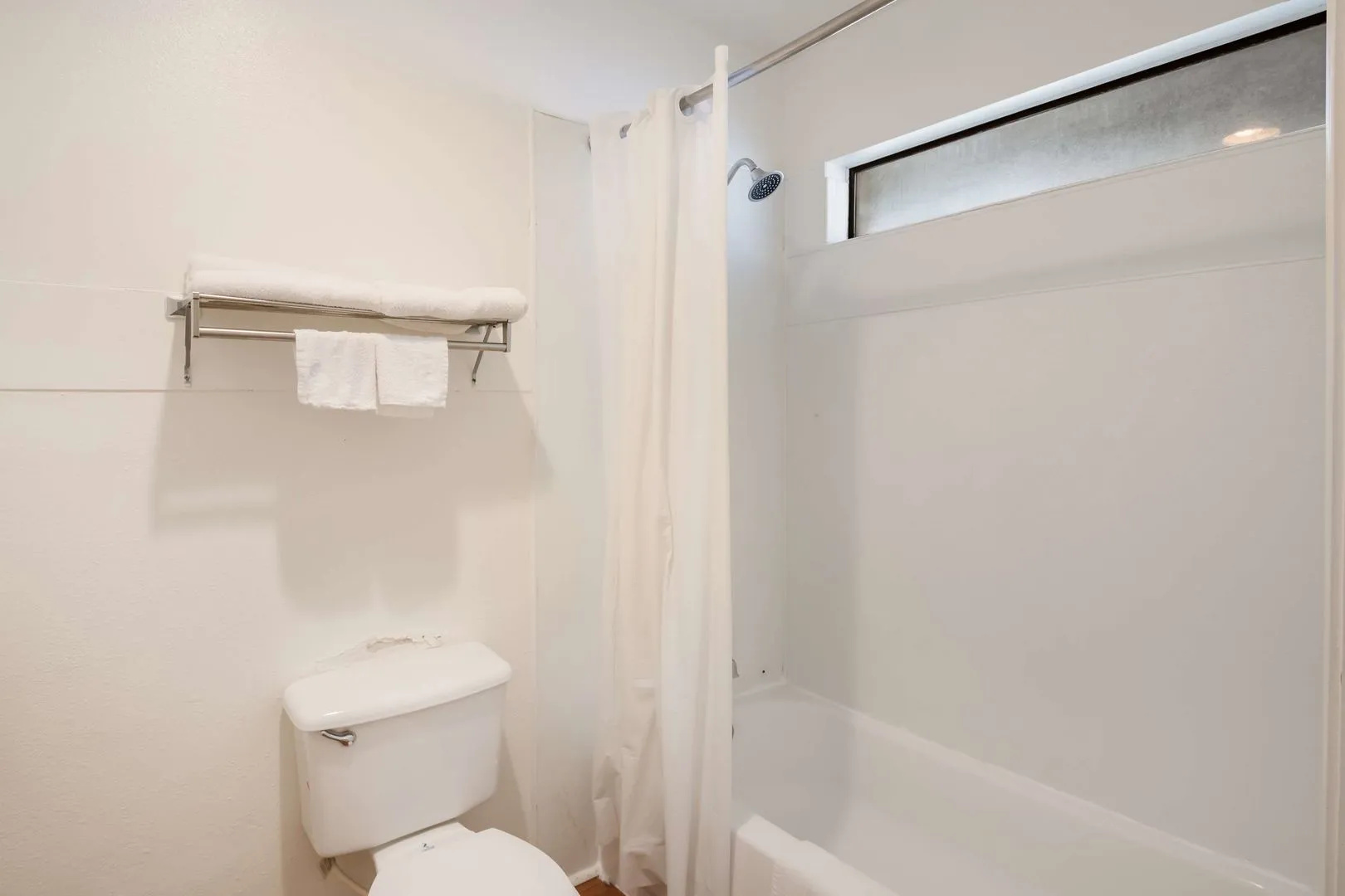 Americas Best Value Inn Lockhart