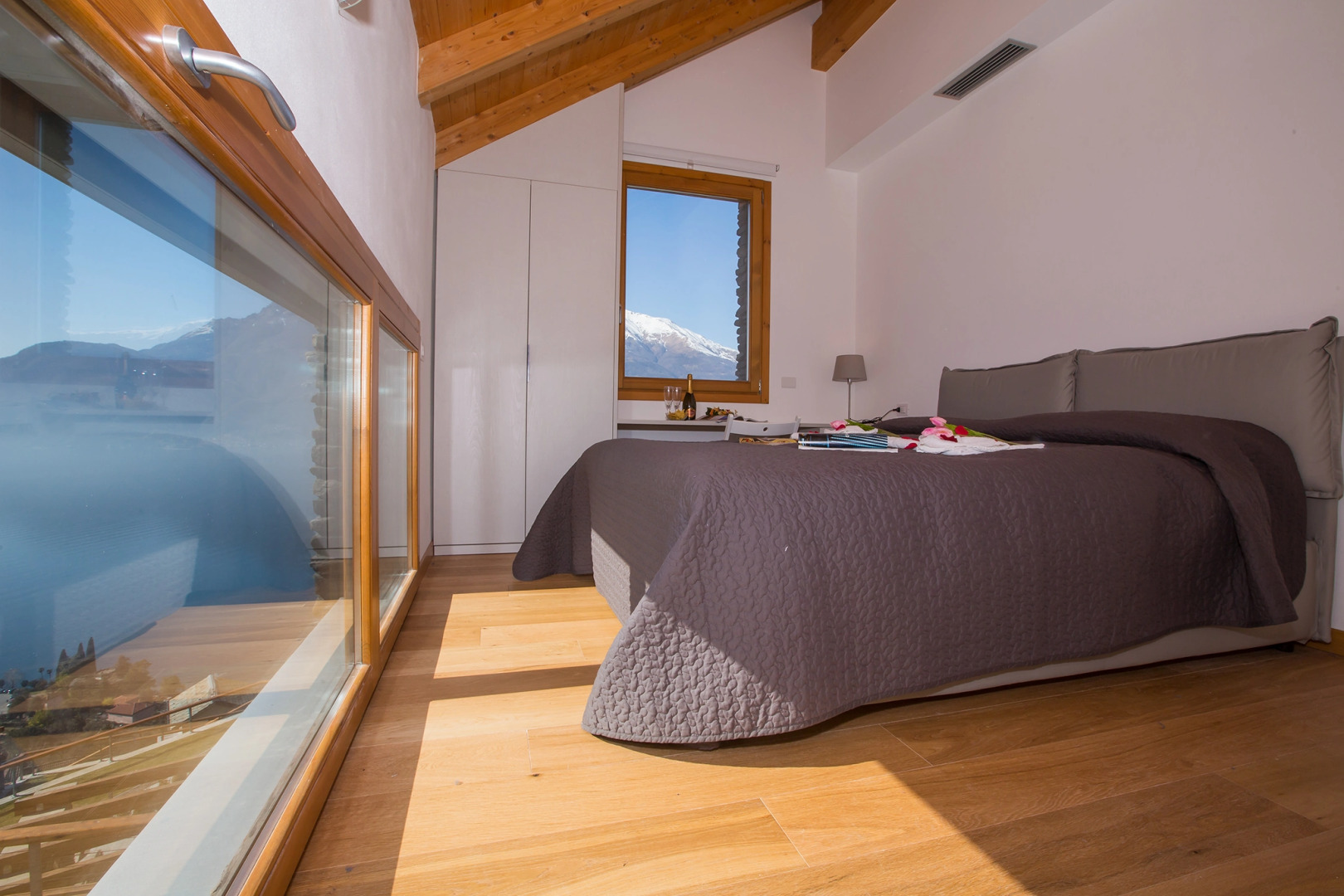 Riva Bellano Camelia 1