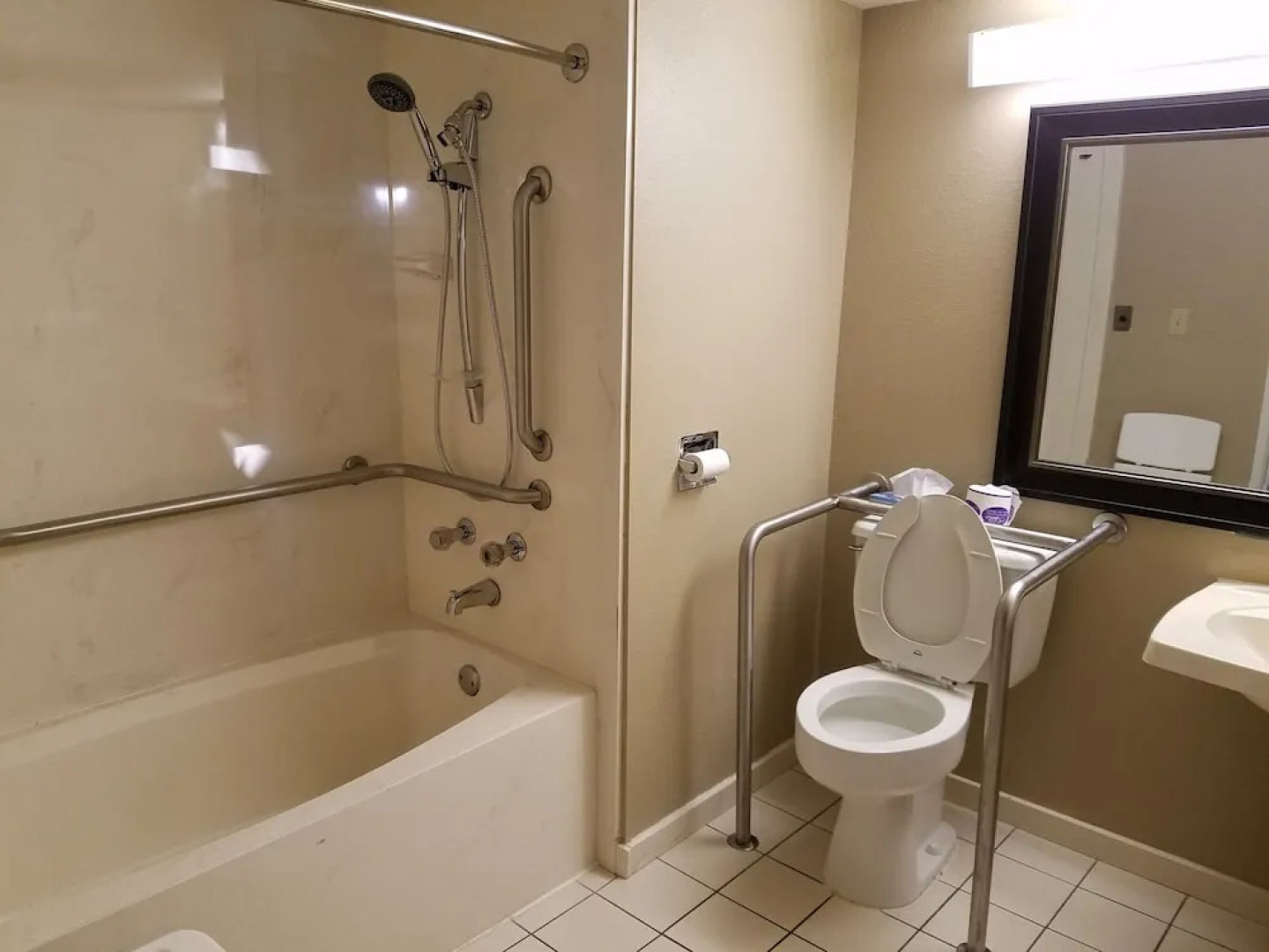 Travelodge Bentonville