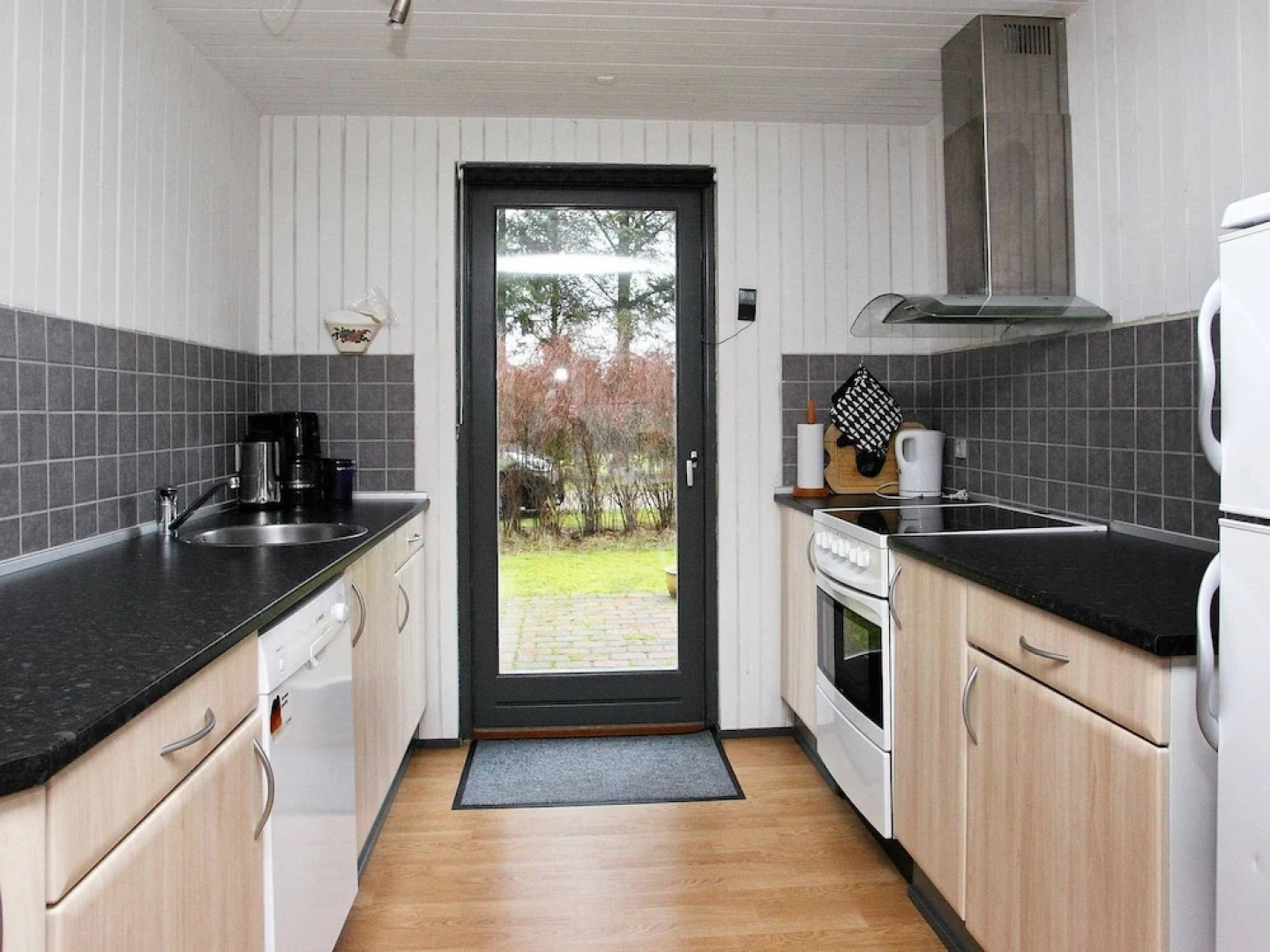 Quaint Holiday Home in Farsø With Indoor Whirlpool