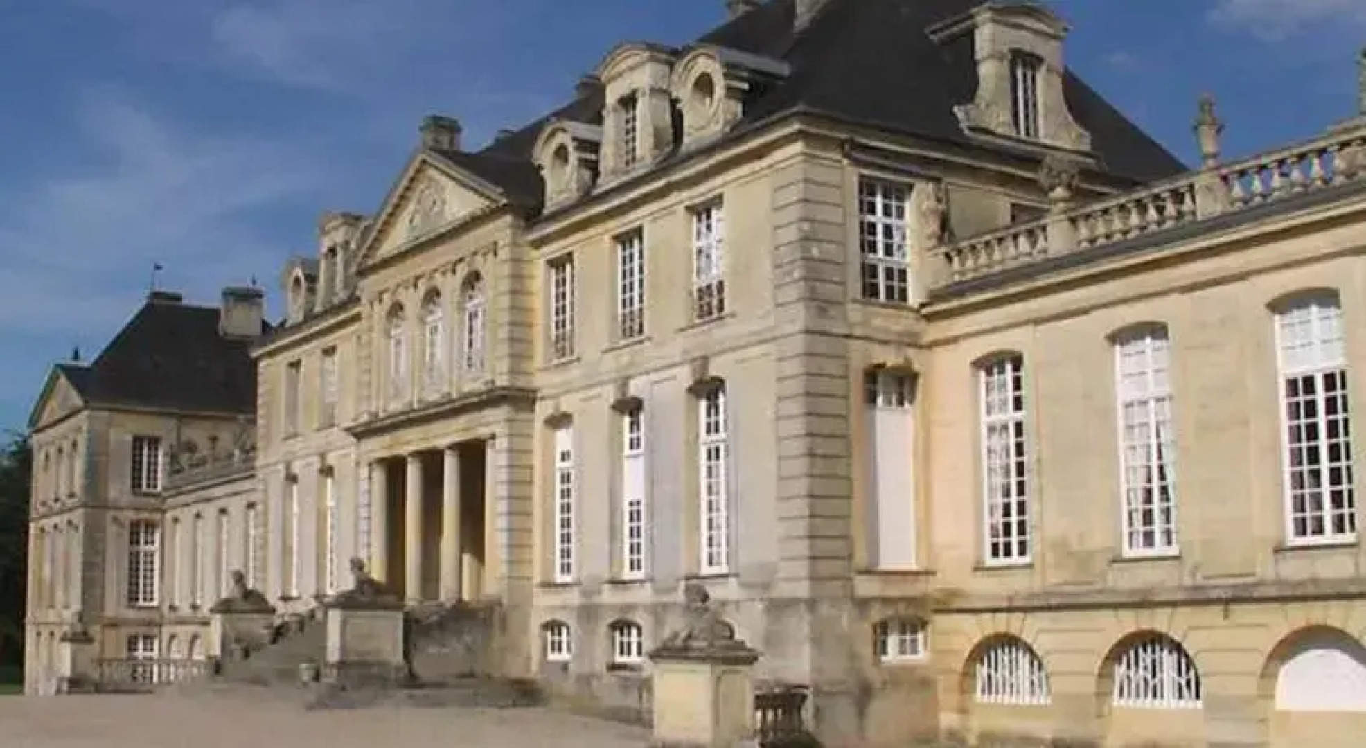 Gite du Chateau de Versainville