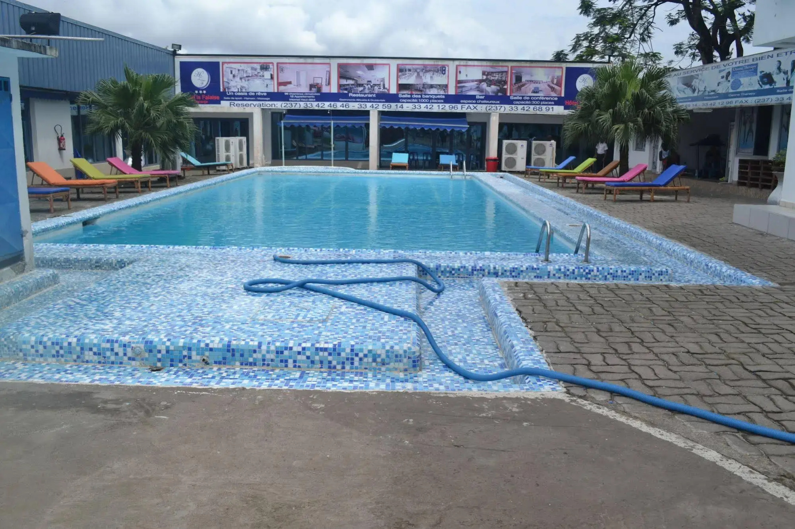 Hôtel La Falaise Bonanjo