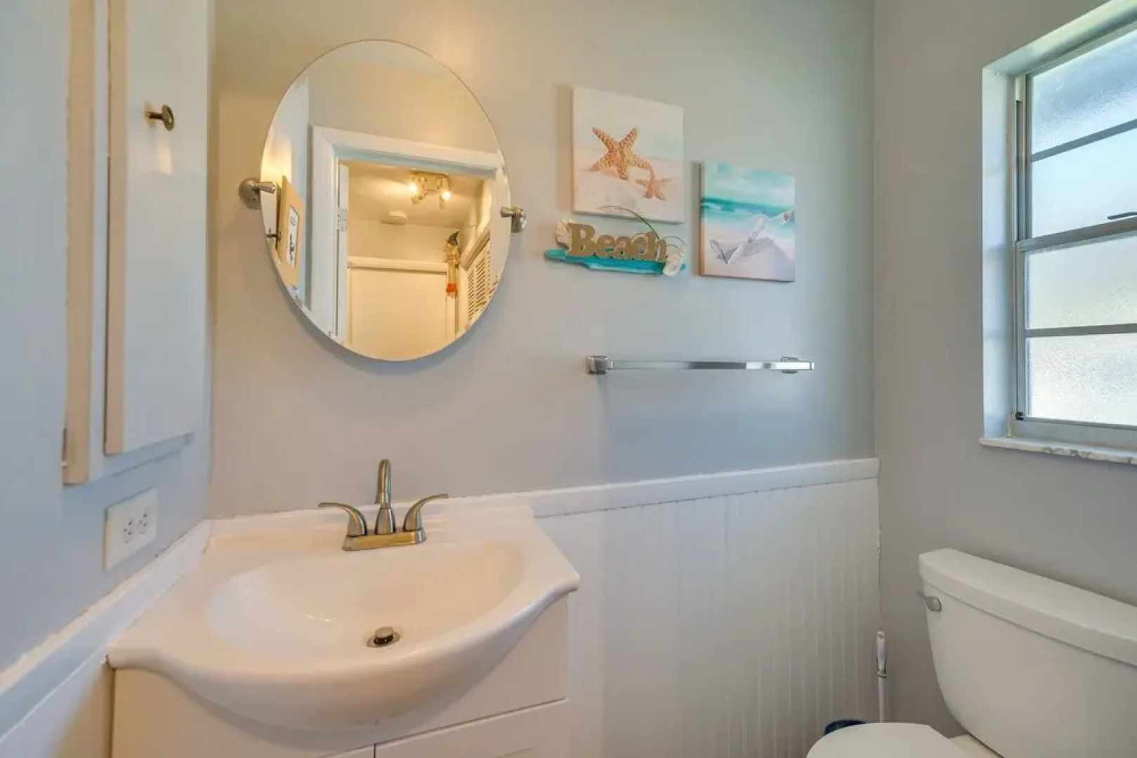 Quiet Beverly Hills Vacation Rental w/ Pool & Spa!