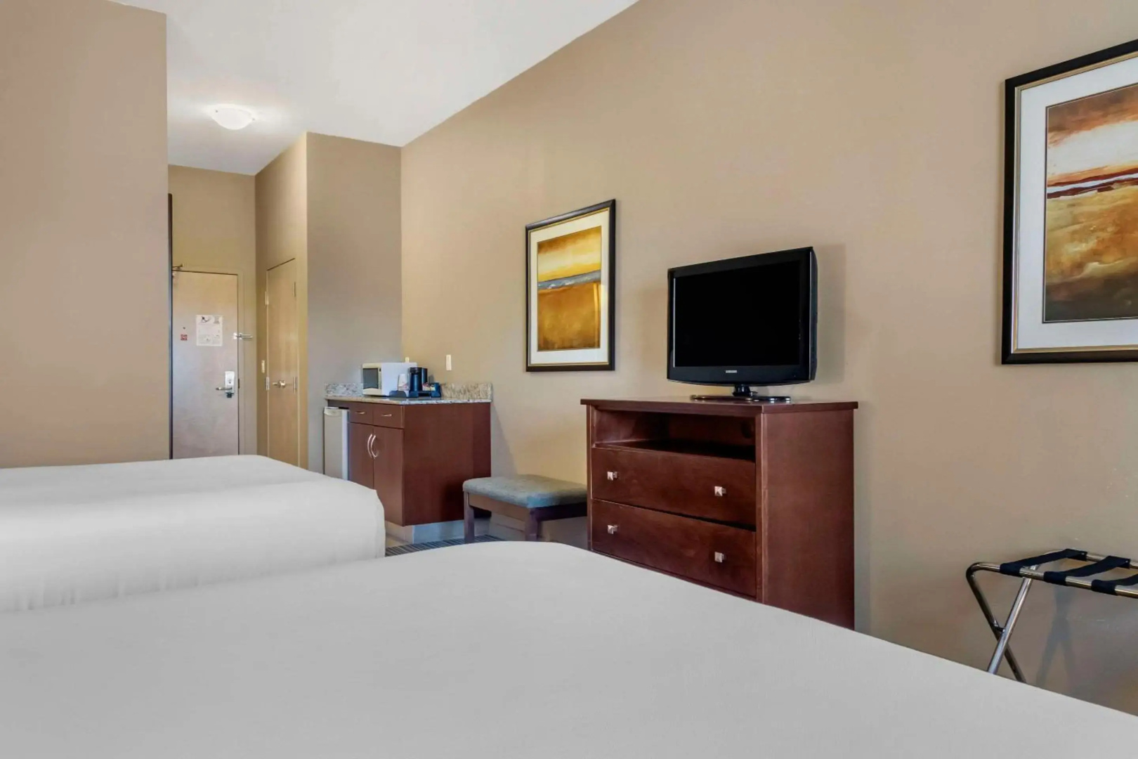 Quality Inn & Suites