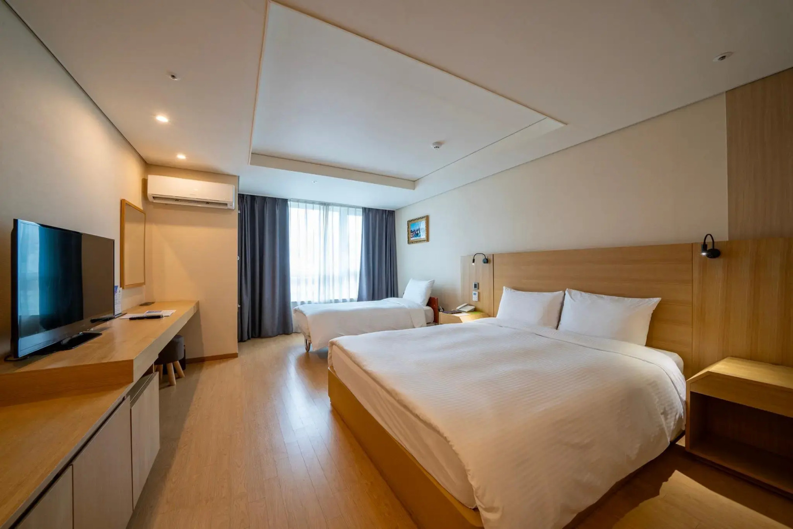 Crown Harbor Hotel Busan