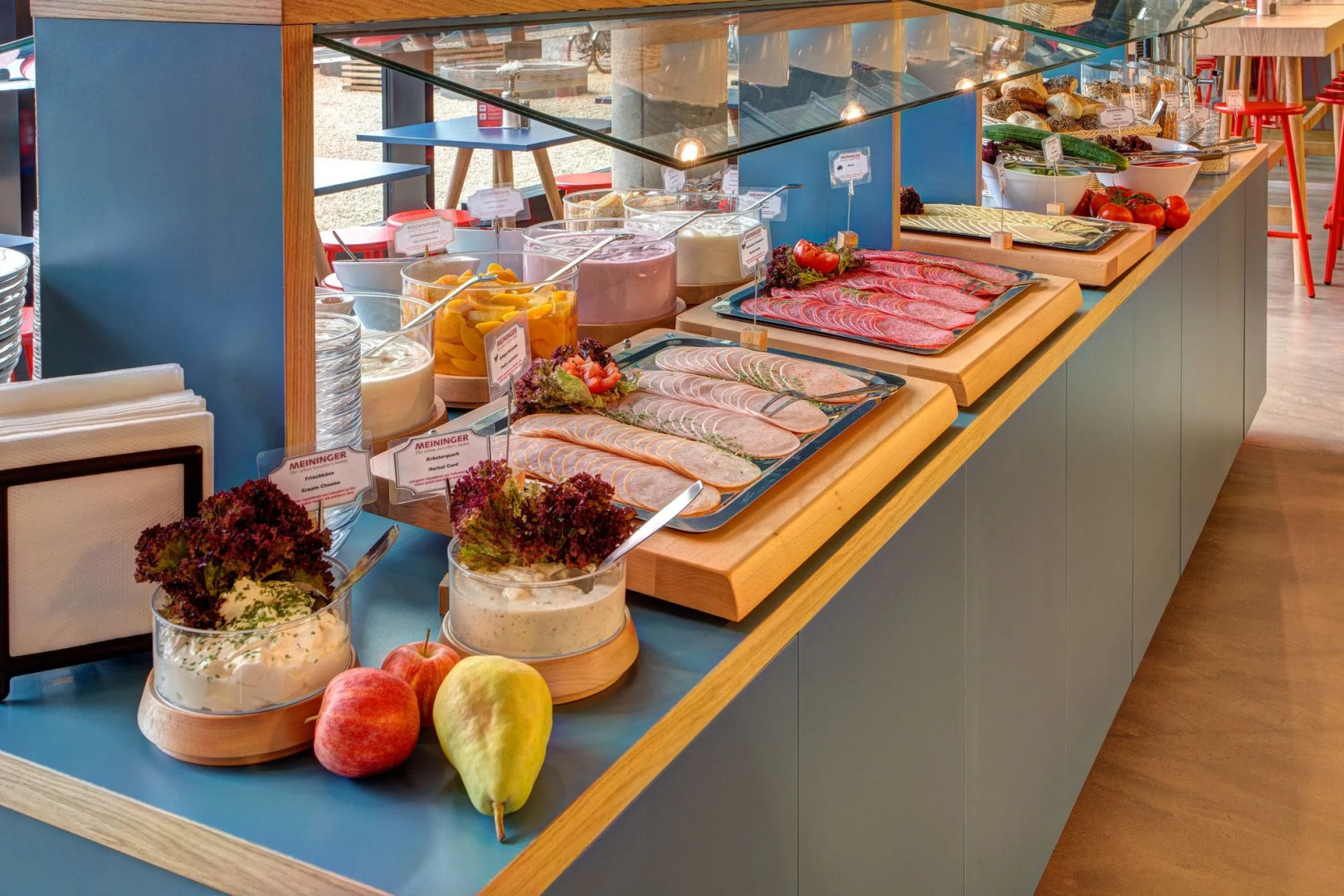 MEININGER Hotel Berlin East Side Gallery