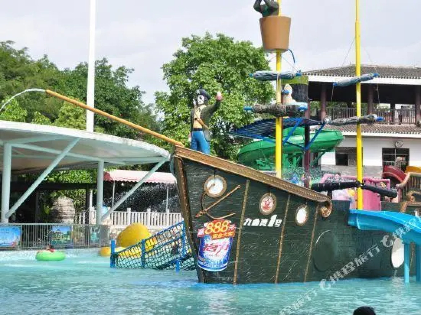 Jiuquwan Hot Spring Holiday Resort