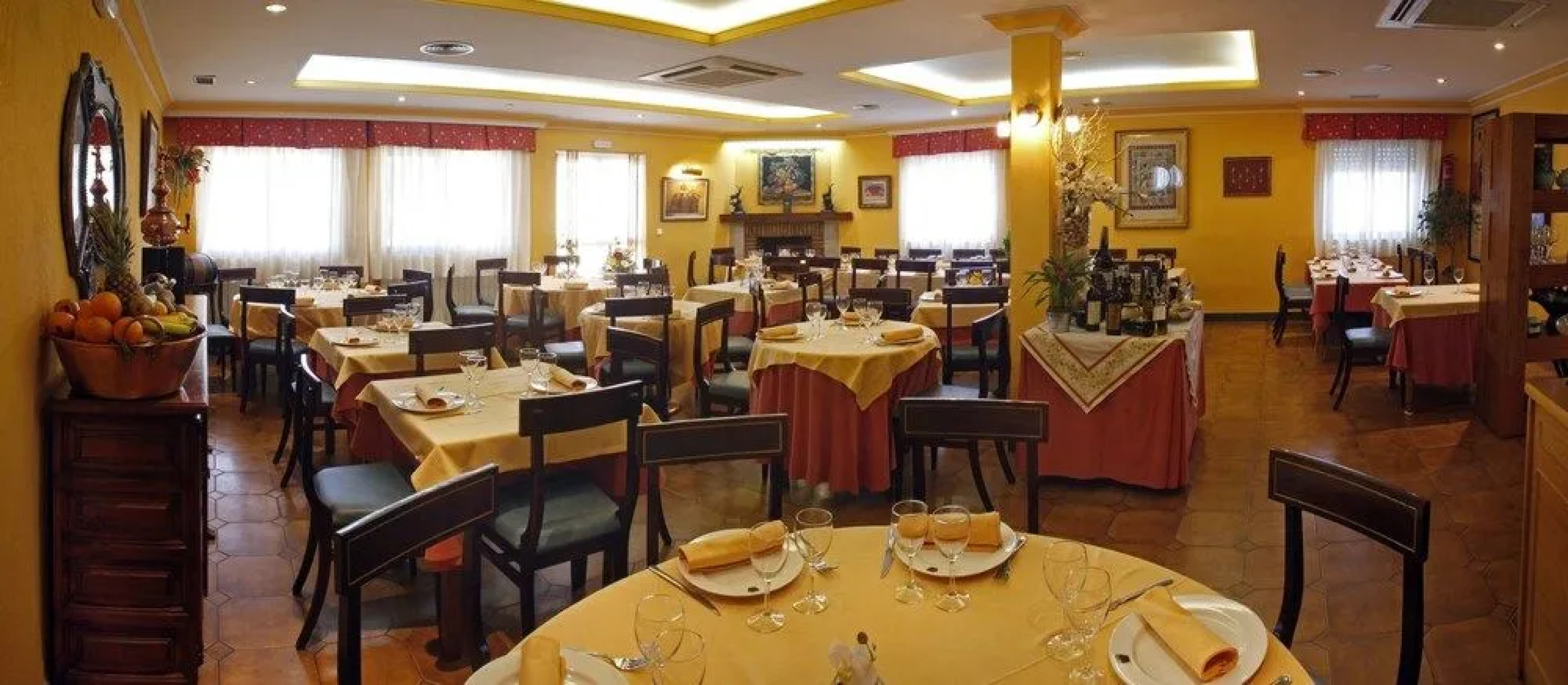 Hotel Restaurante El Pentágono
