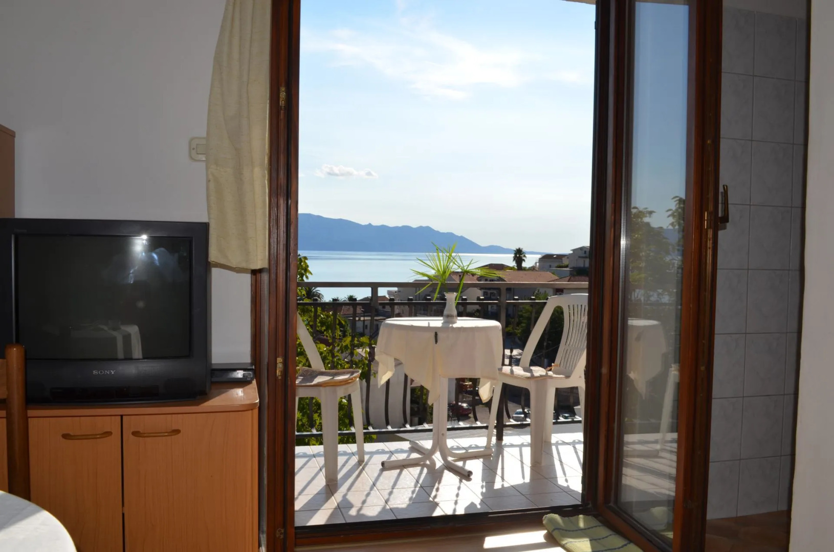 Apartment Jozo - 150 m from pebble beach: A2 Gradac, Riviera Makarska