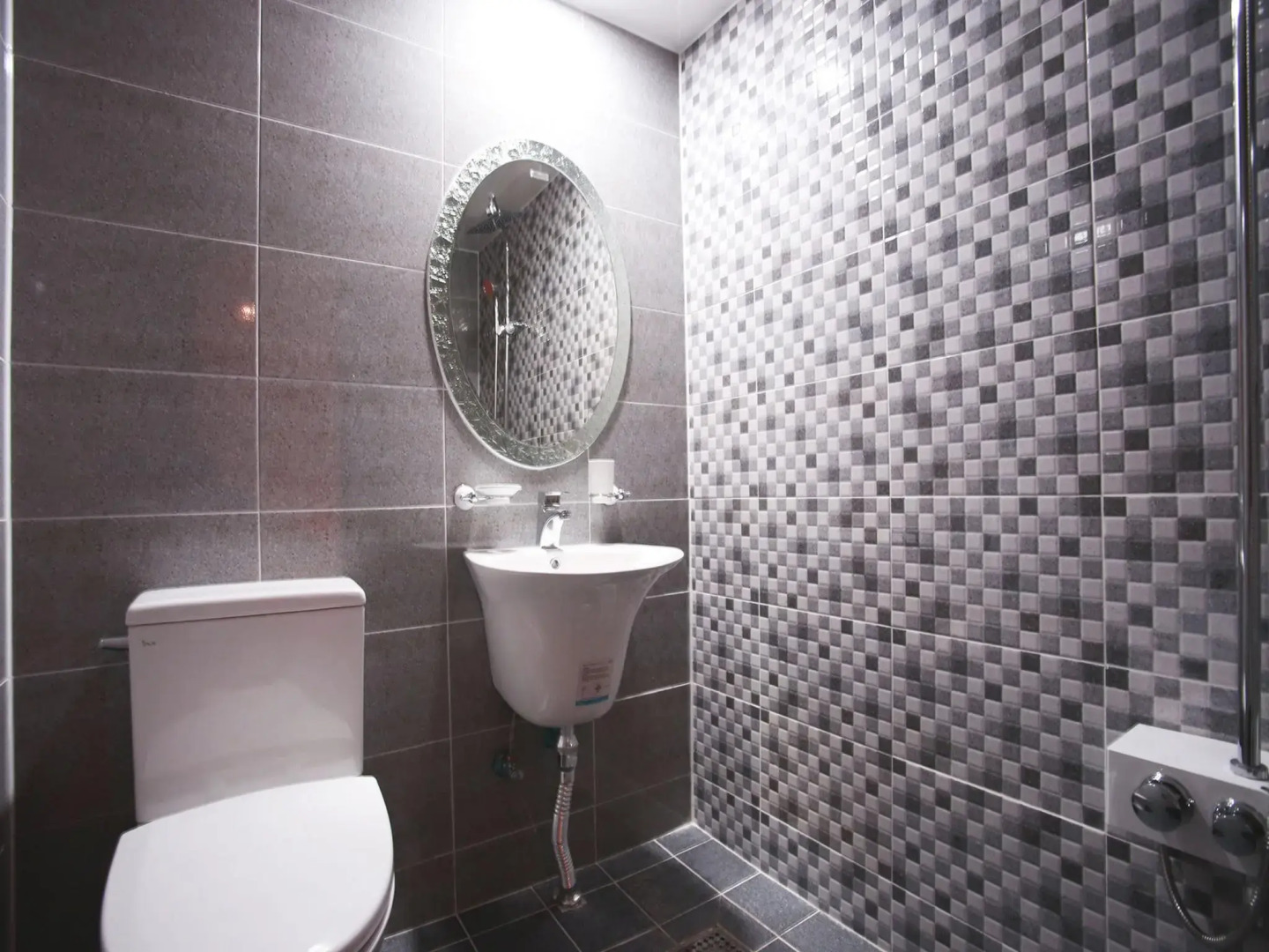 Goodstay Grand Motel Chuncheon