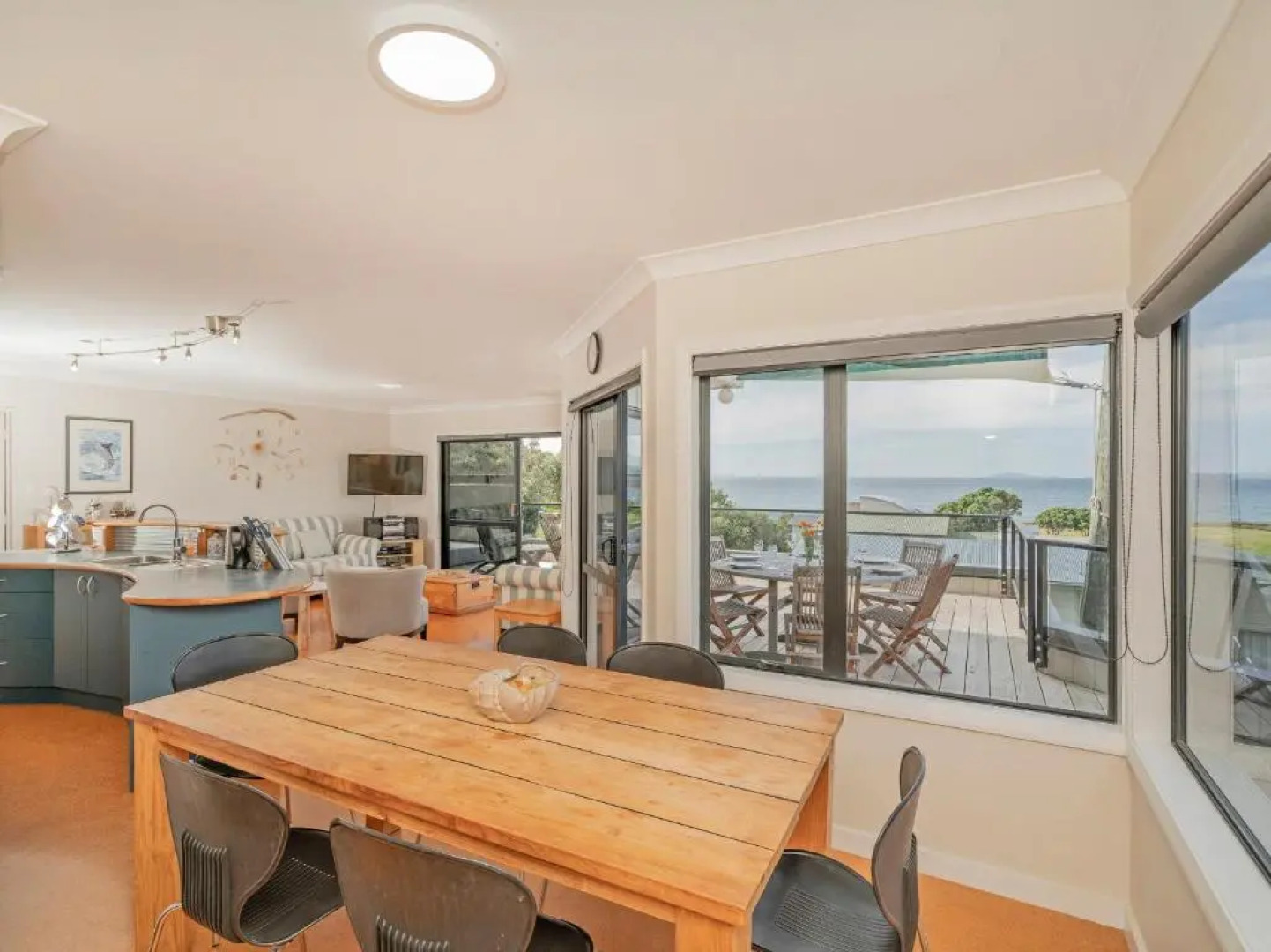 The Glass House - Kuaotunu Holiday Home