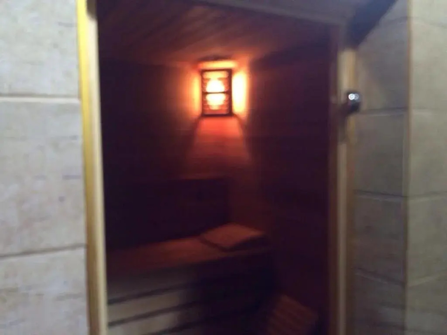 Cabana Hotel