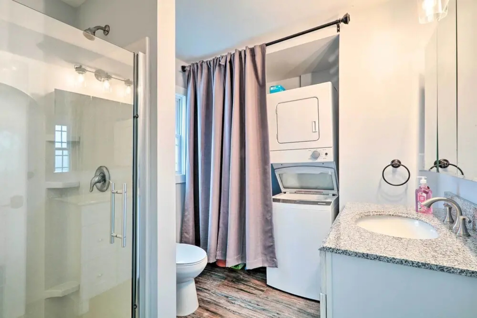 Beach Retreat w/ Bbq, Patio & Outdoor Shower!