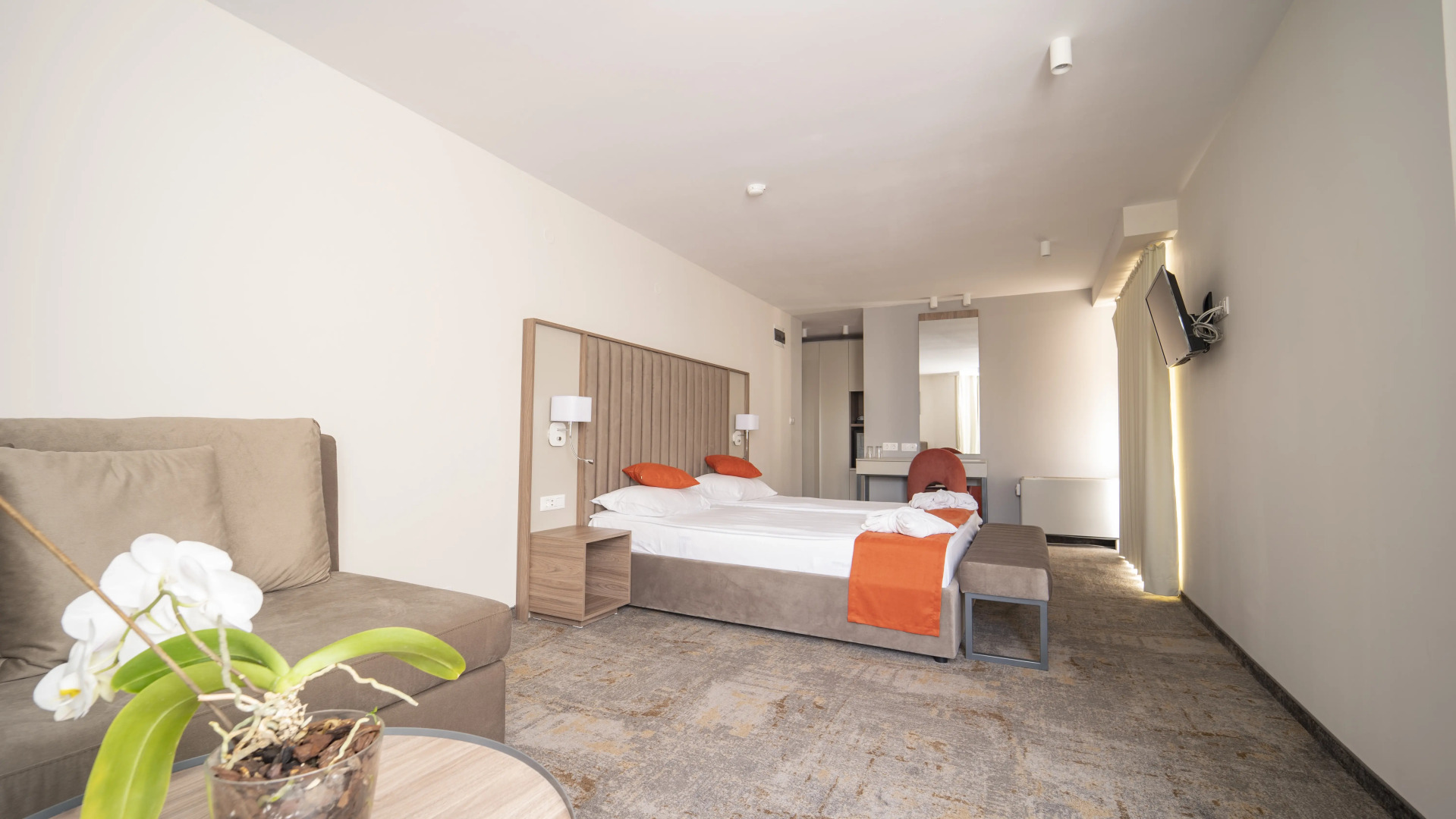 Saint George Hotel & Medical Spa