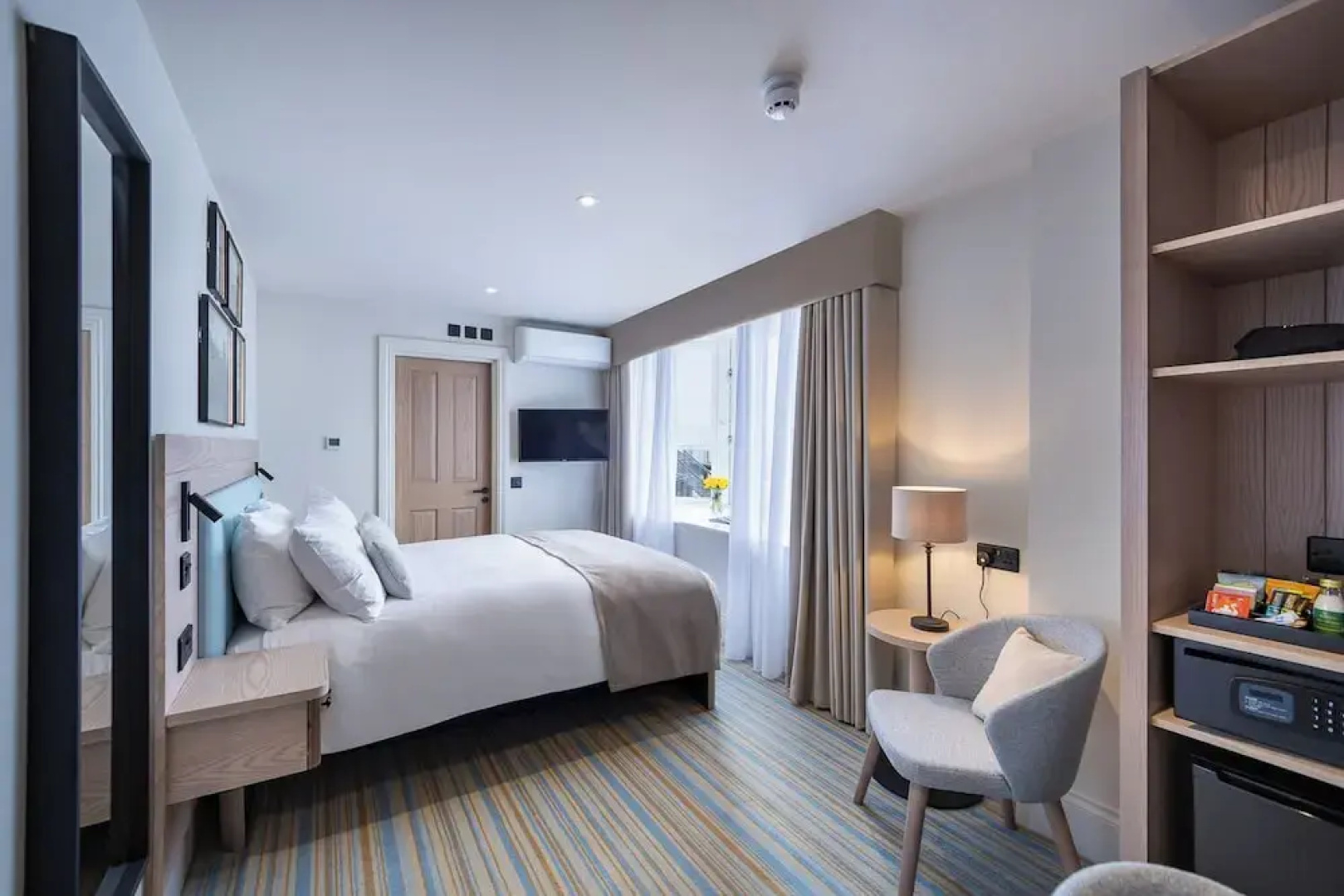 The Ship Hotel