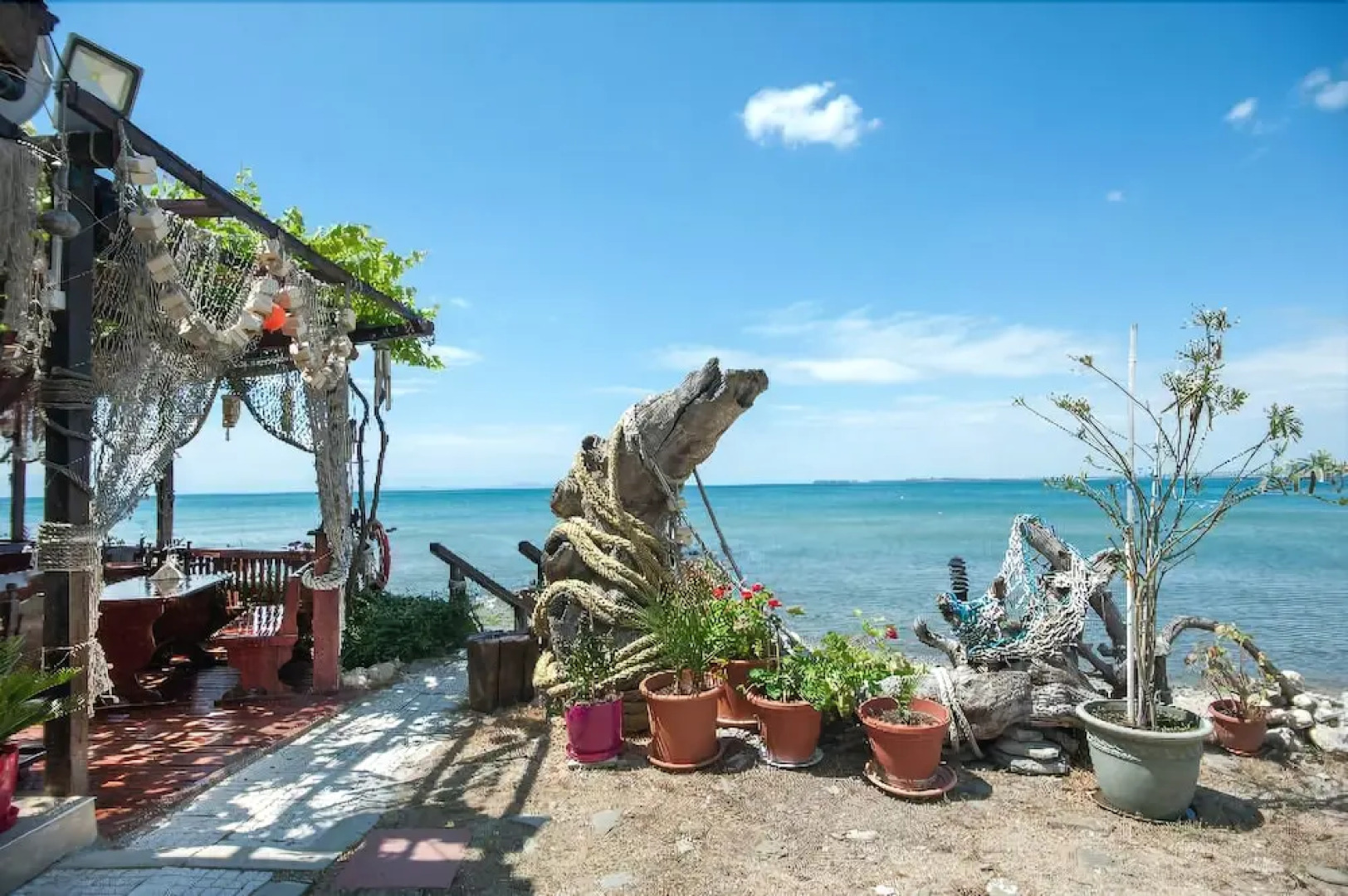 Robinson Vip Apartments