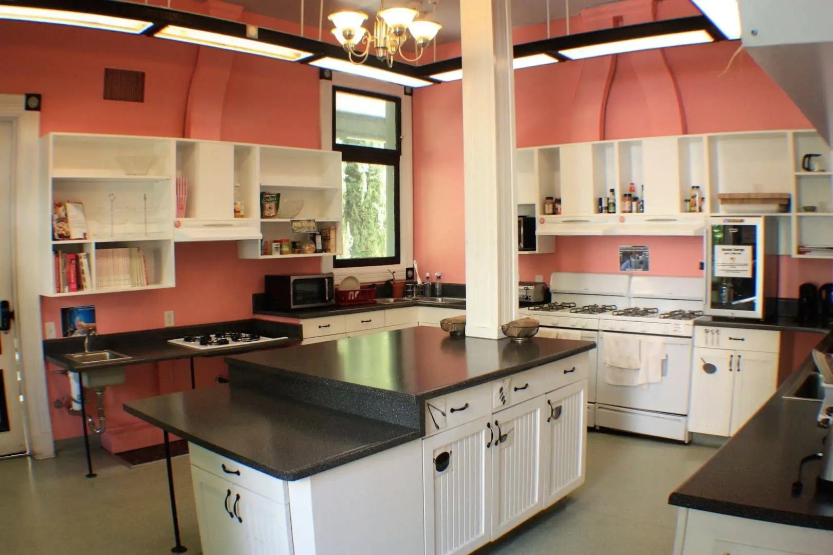 HI Sacramento Hostel