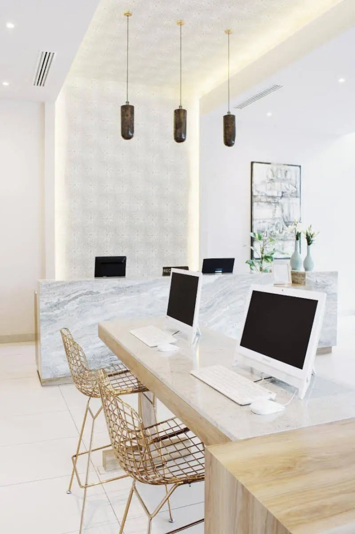 Aurea Hotel and Suites