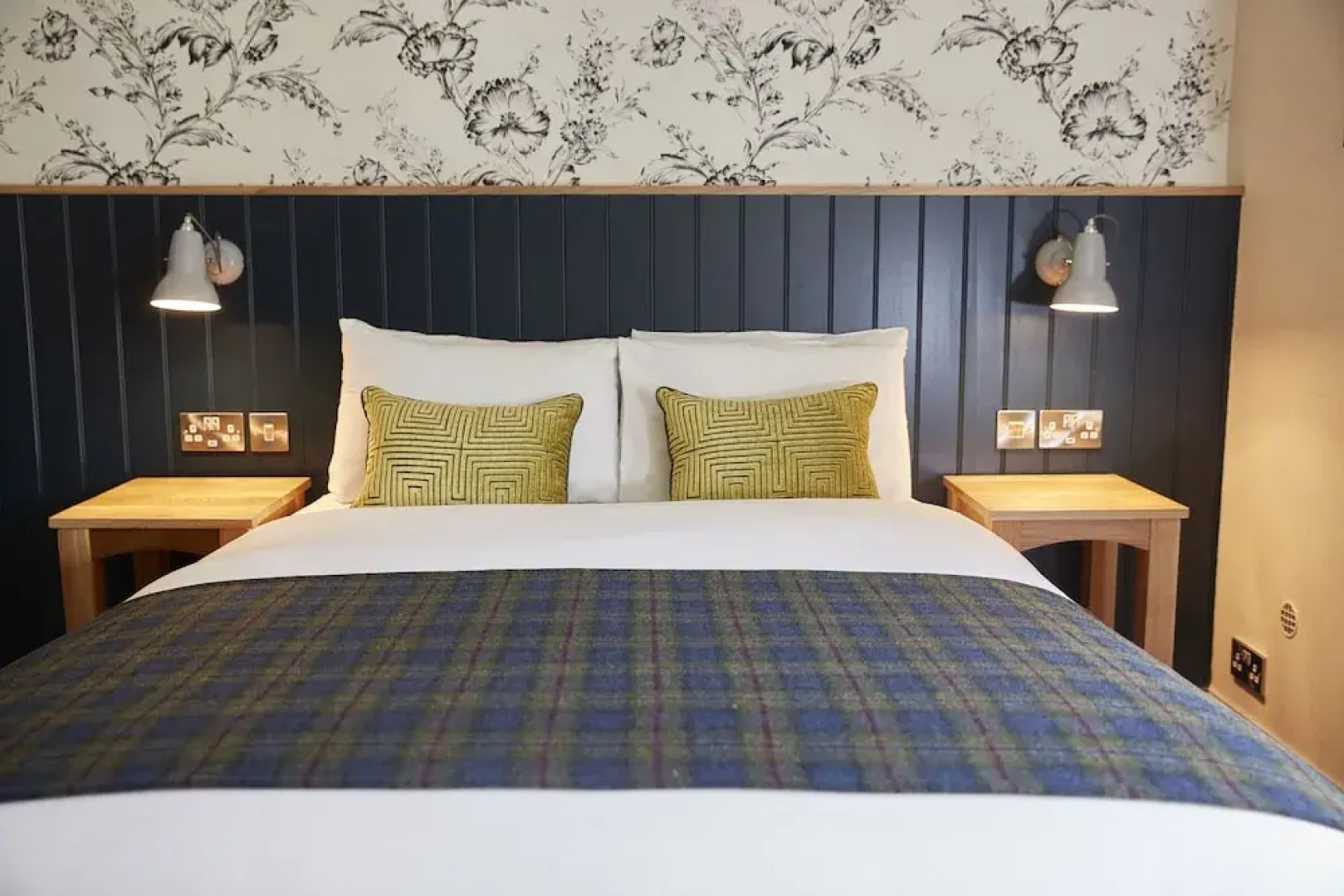 Swan Hotel Thaxted by Greene King Inns