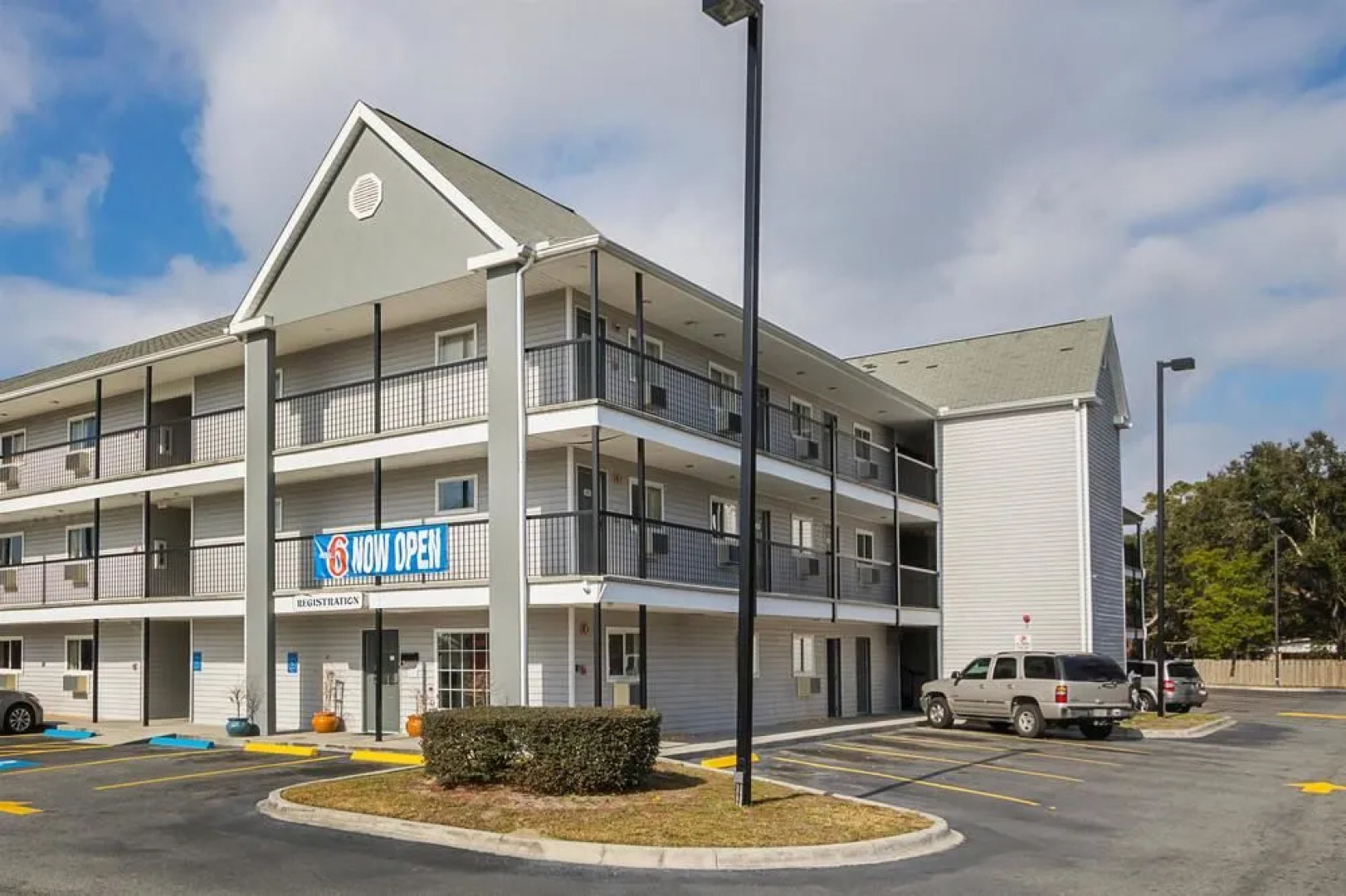 Motel 6 Savannah, GA