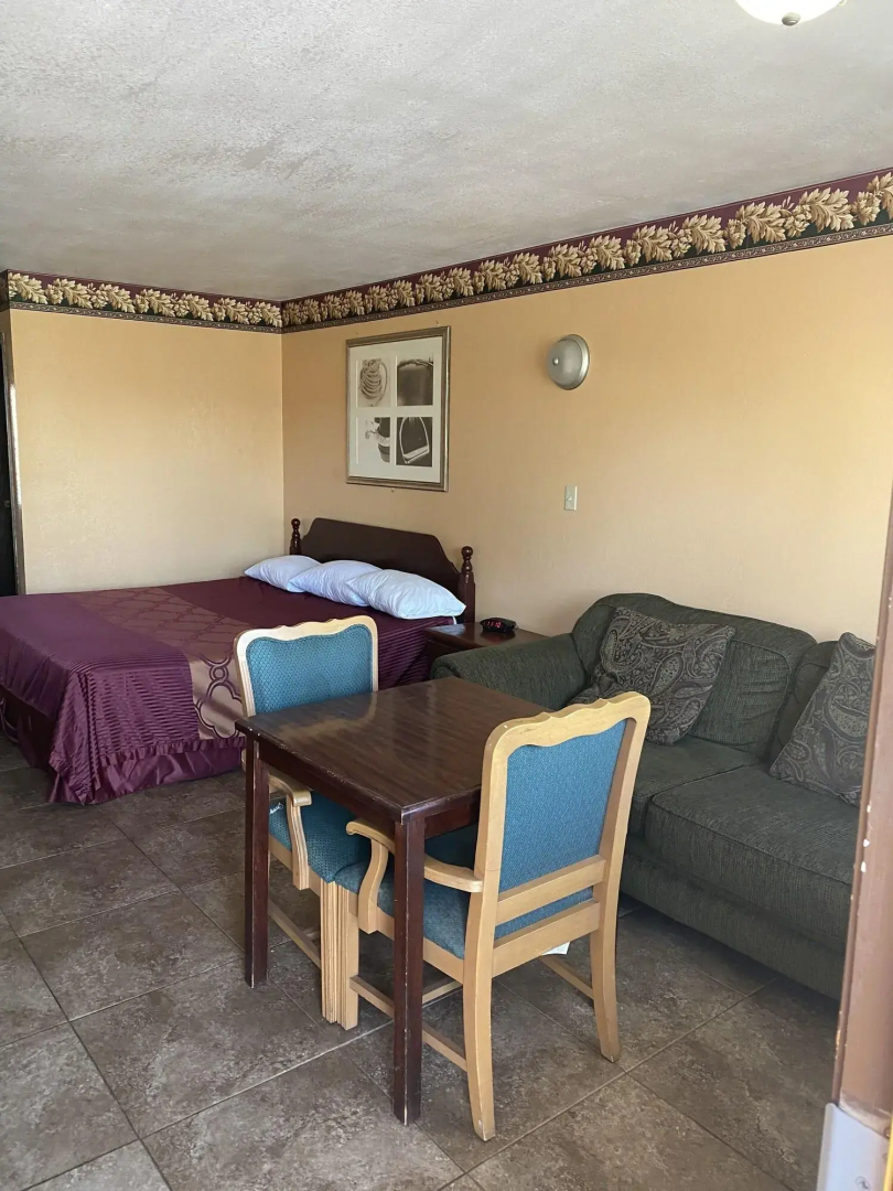 Executive Inn and Suites