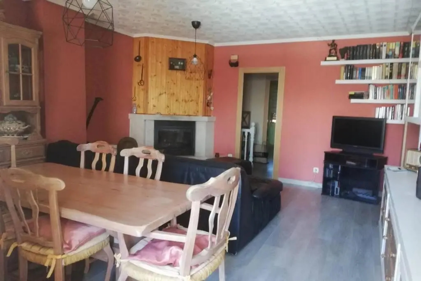 Casa con terraza/Confortable house with terrace