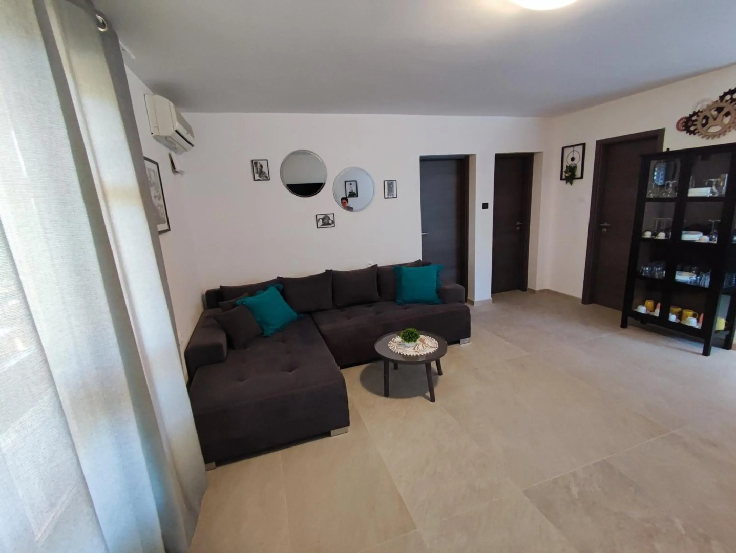 Apartment "King" Cesarica-Karlobag