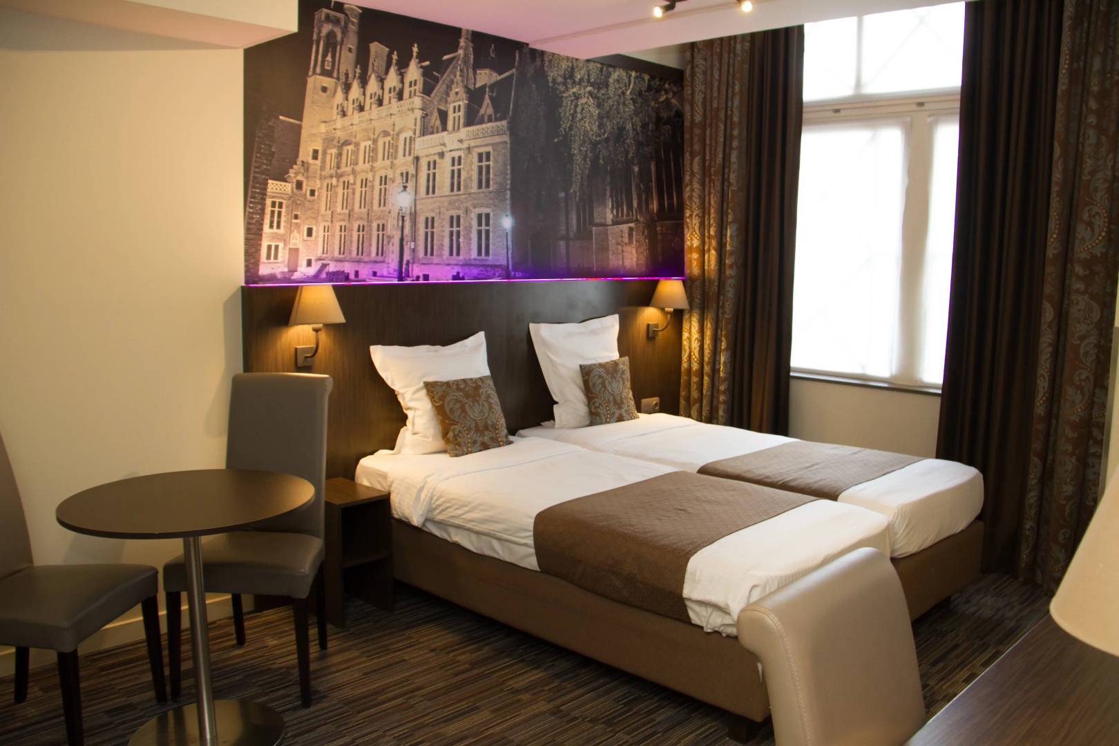 Golden Tree Hotel