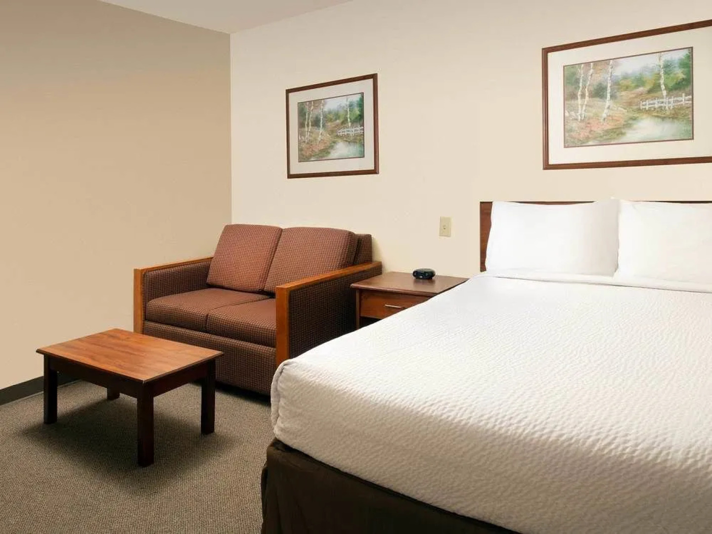 WoodSpring Suites Columbia Lexington