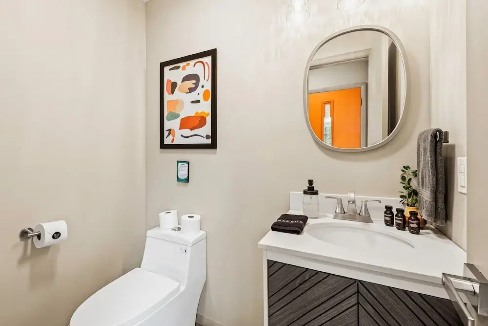 Emerald Bluff by Avantstay Lake Views Deck Fire Pit Game Room