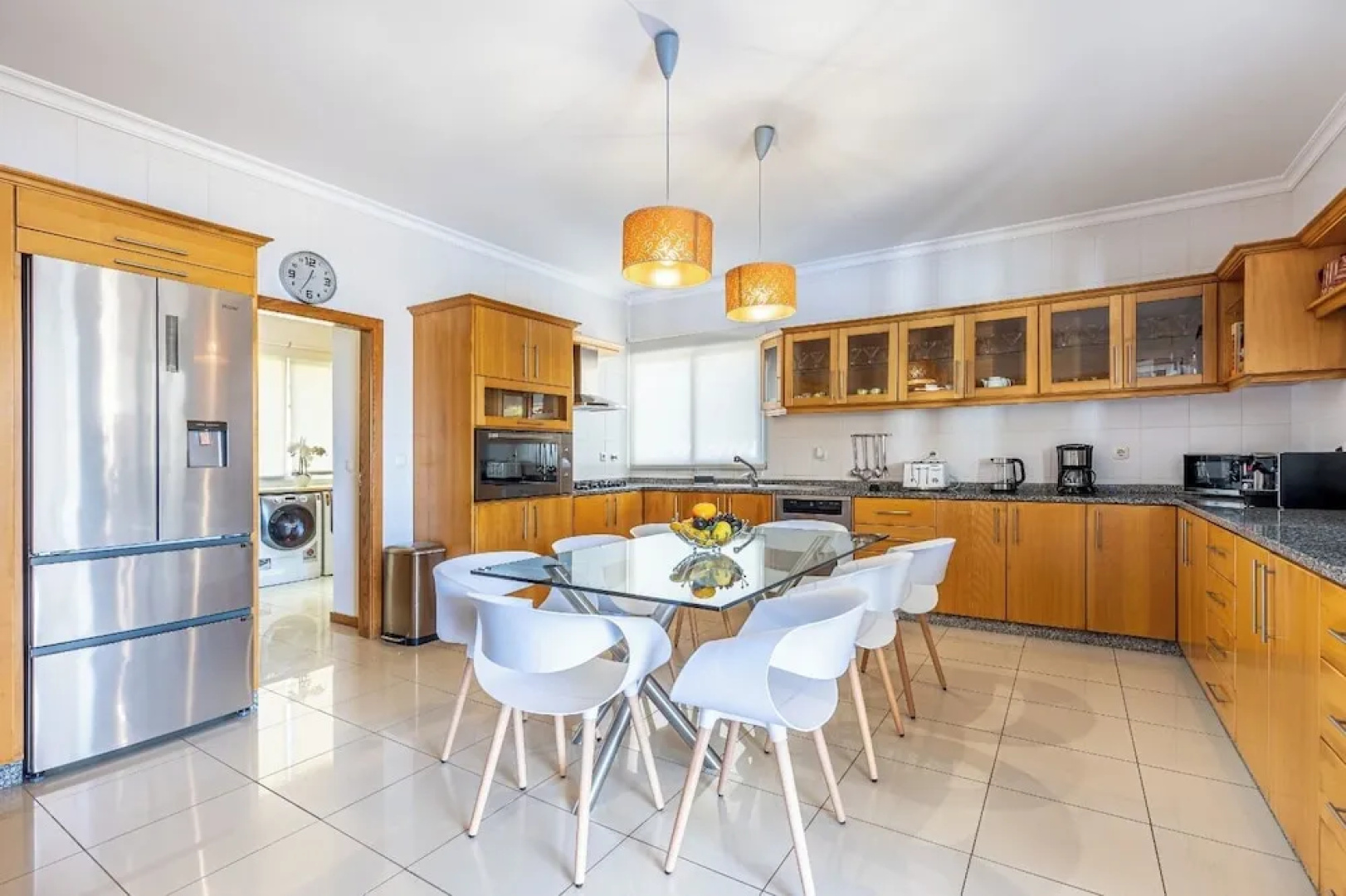 Luxury Villa With Private Heated Pool, Garden and Views of the sea and Mountains