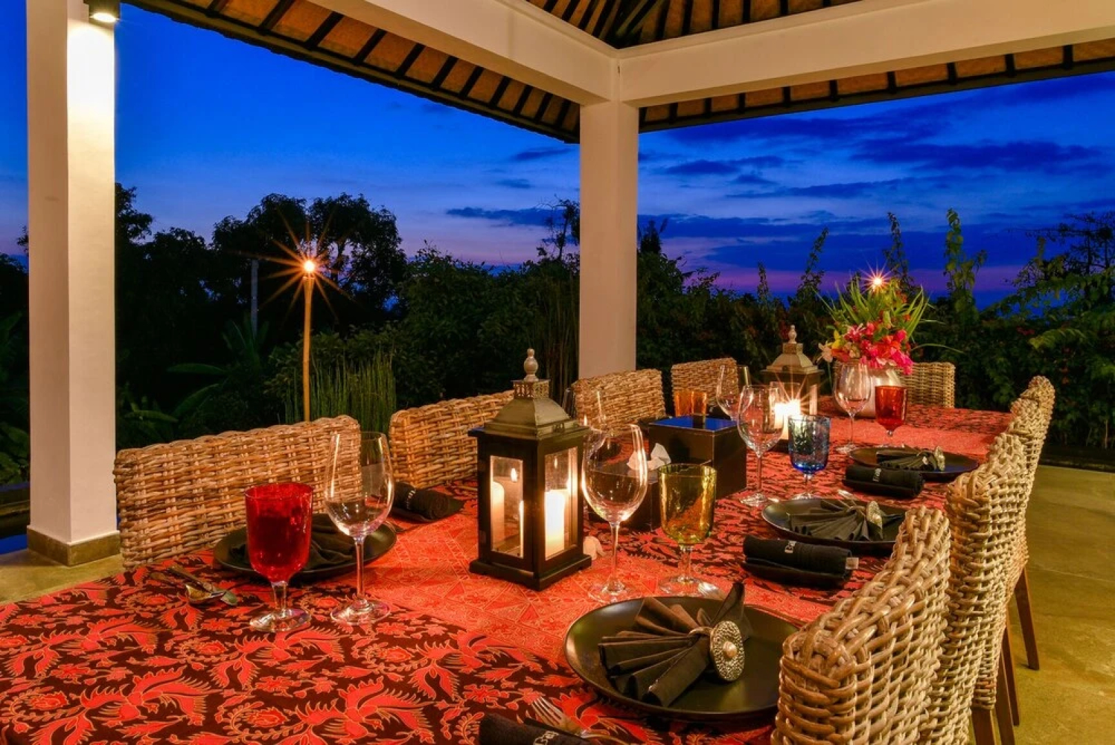 Lovina Residence