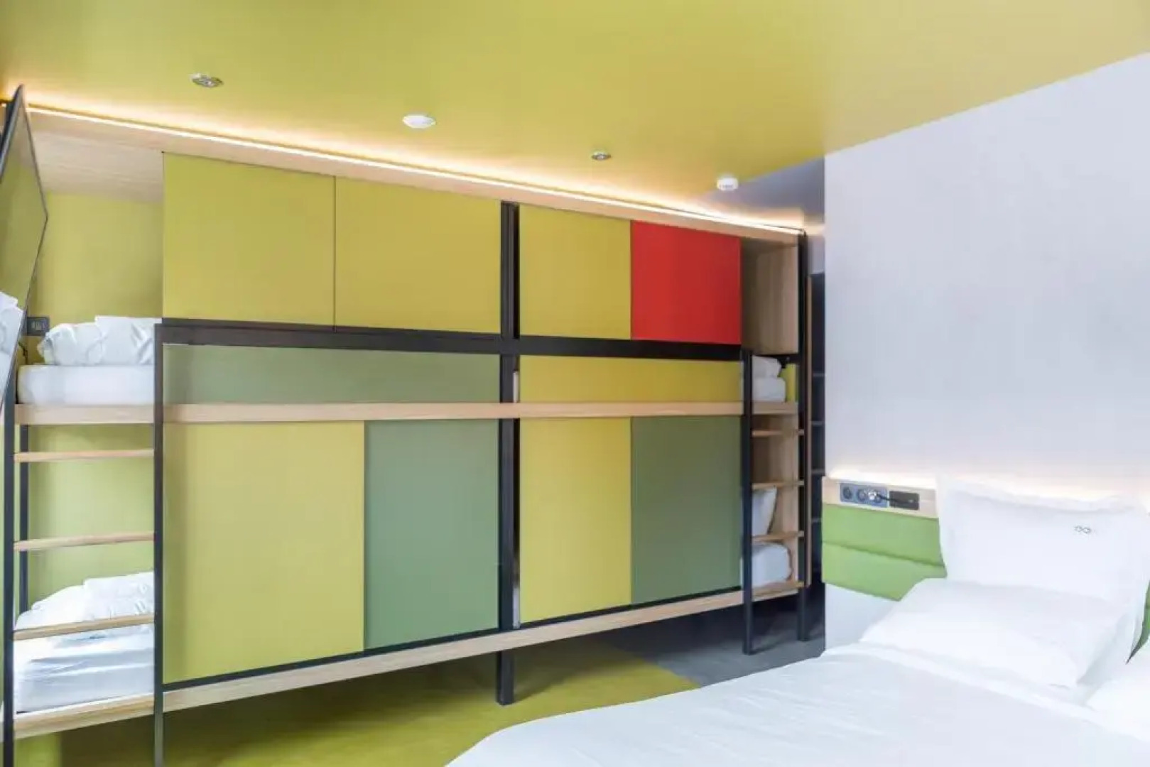 Yooma Urban Lodge Tour Eiffel