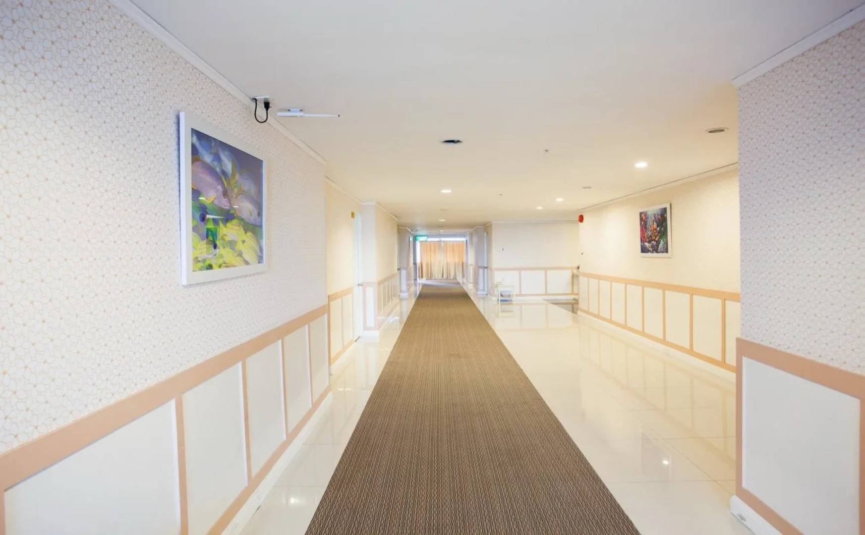 Bay Hotel Srinakarin