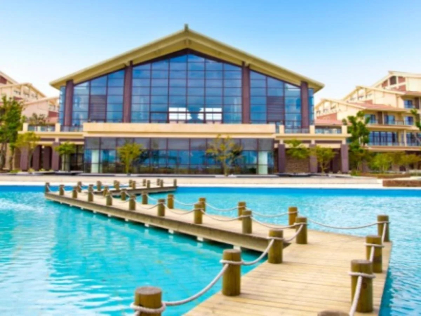 Palace Lan Resort