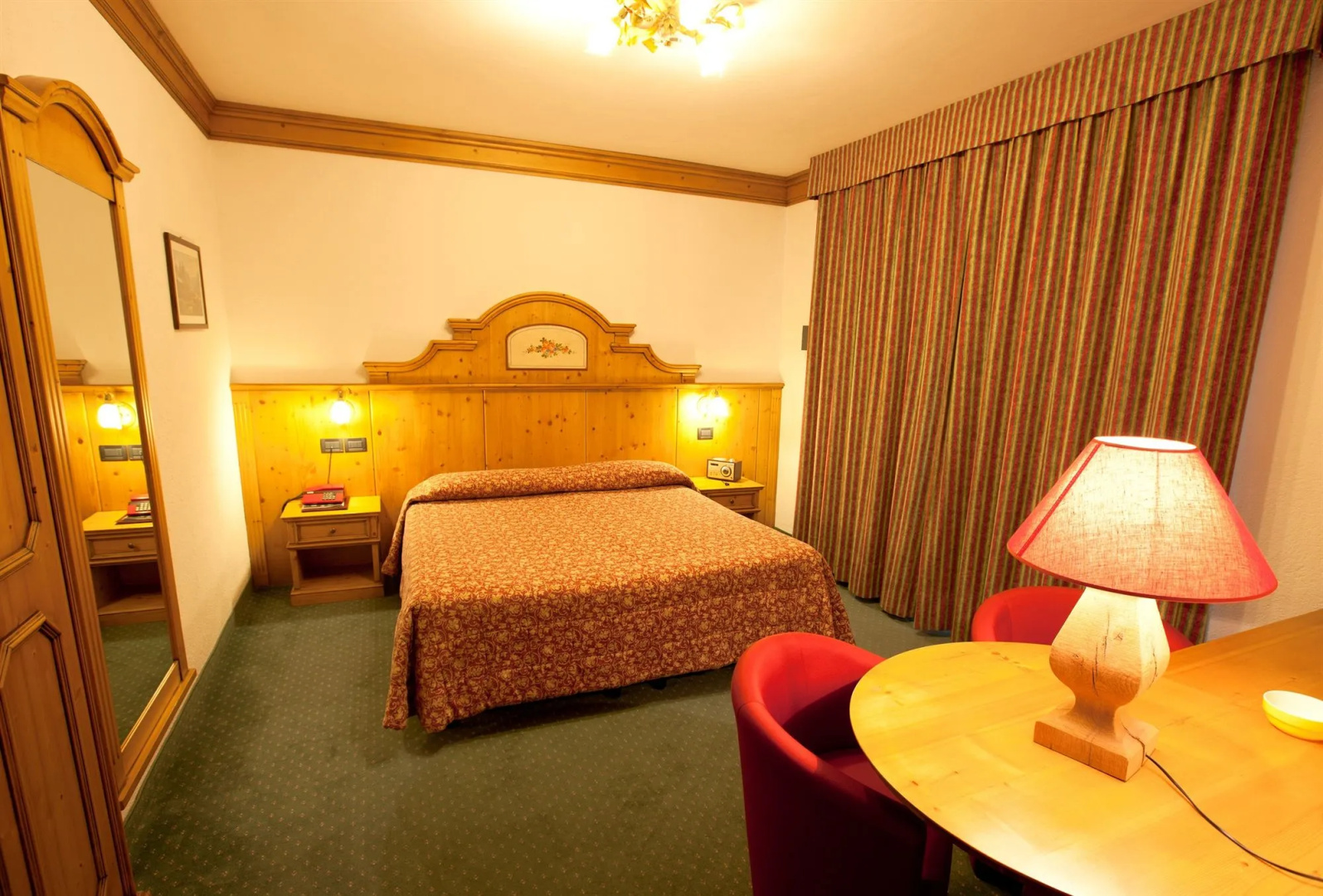 Hotel La Vallee Blanche