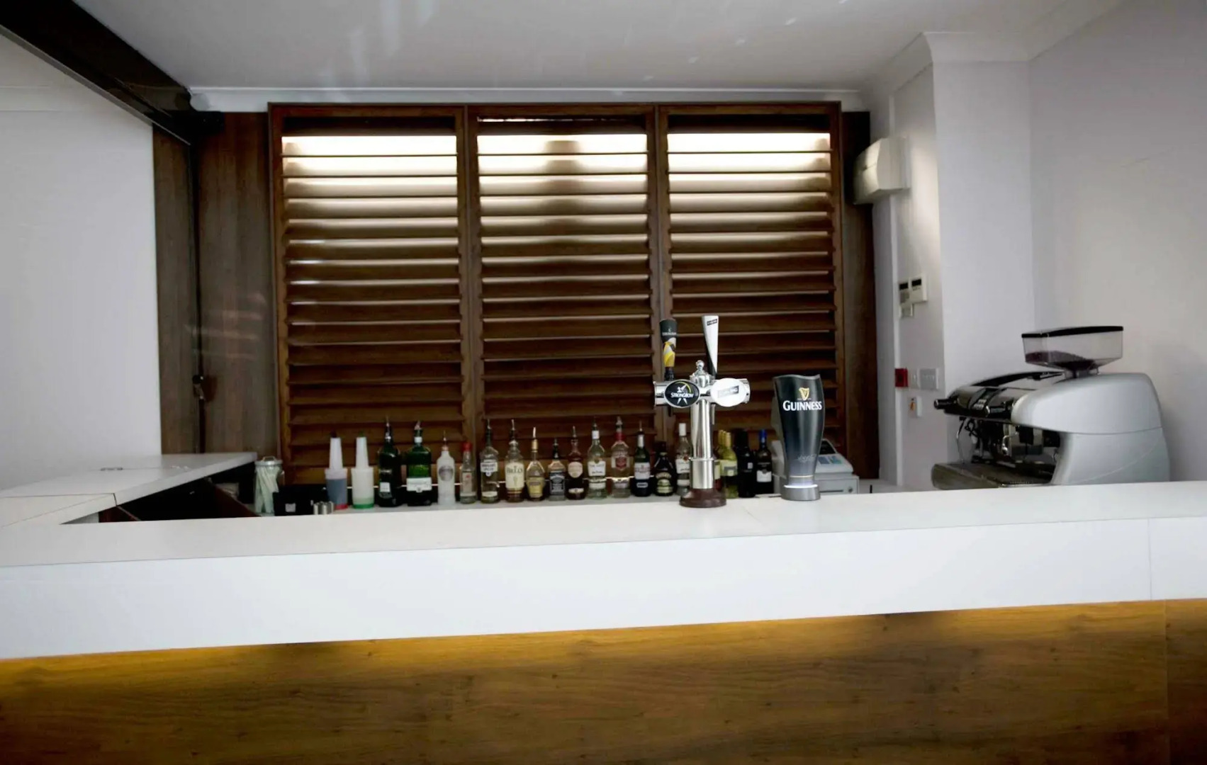 Ashley Victoria Hotel