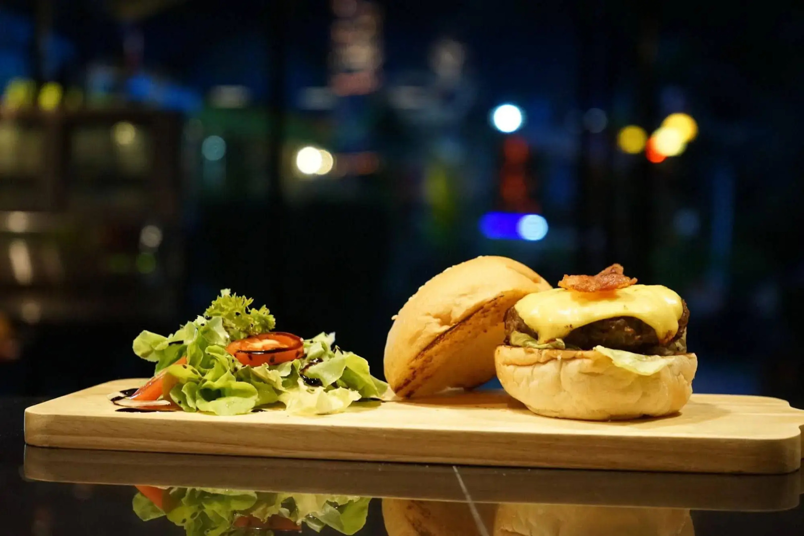 Monkey Dive Hostel Khaolak