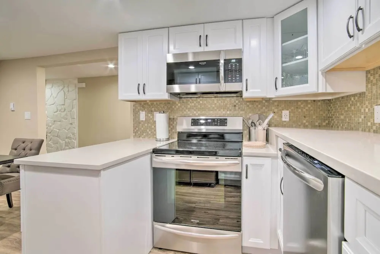 Cozy North Bend Getaway in Walkable Location!