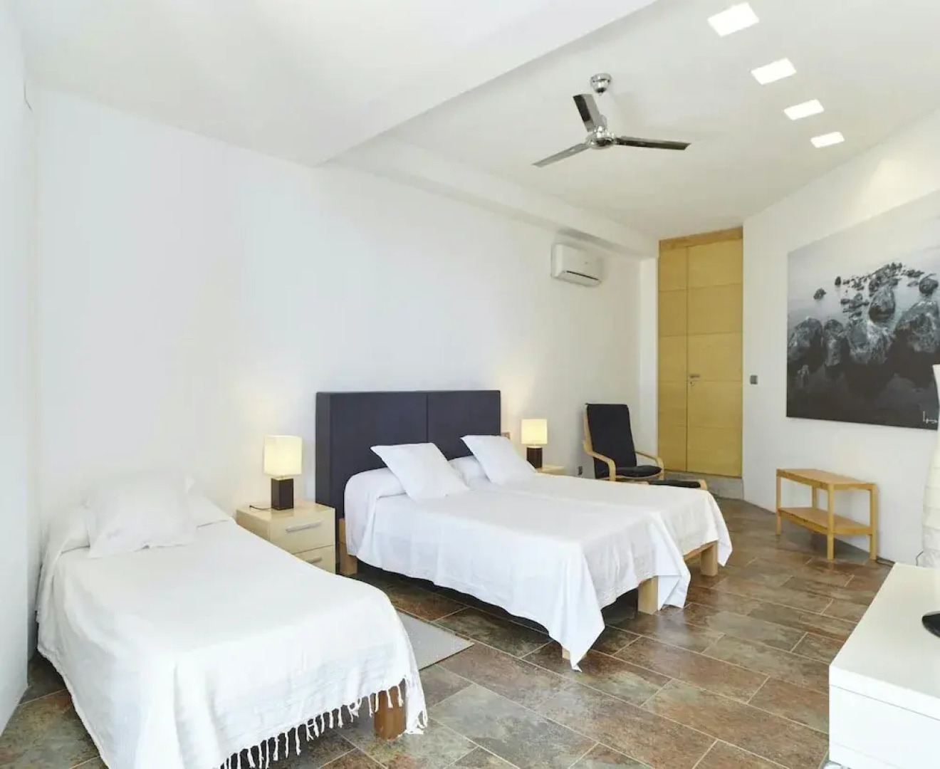 Luxury Villa With sea and Sunsets Views