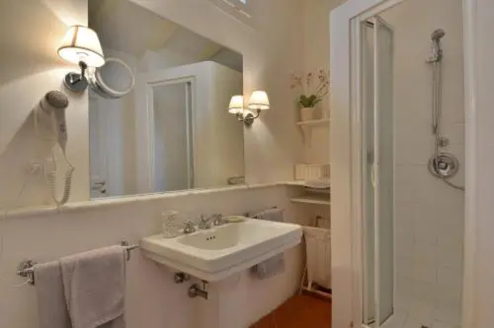 Fattoria Il Leccio Independent Apartment on Florence Hills