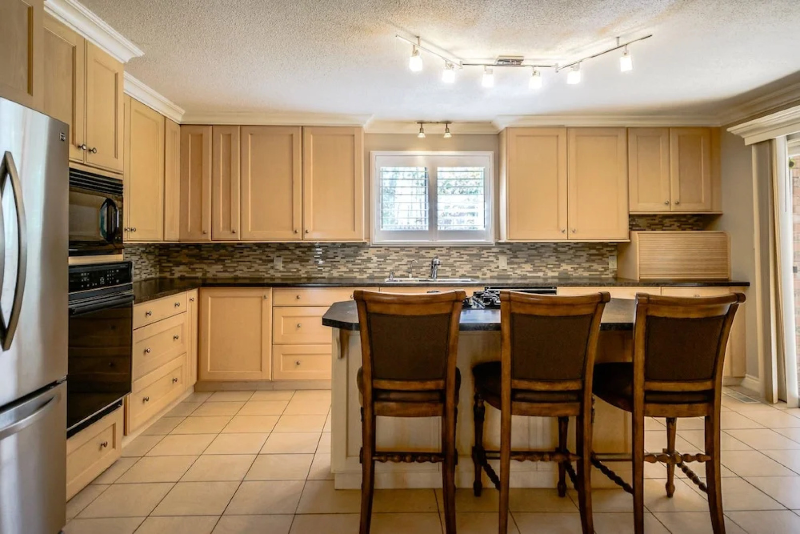 Niagara Falls Lakeview house