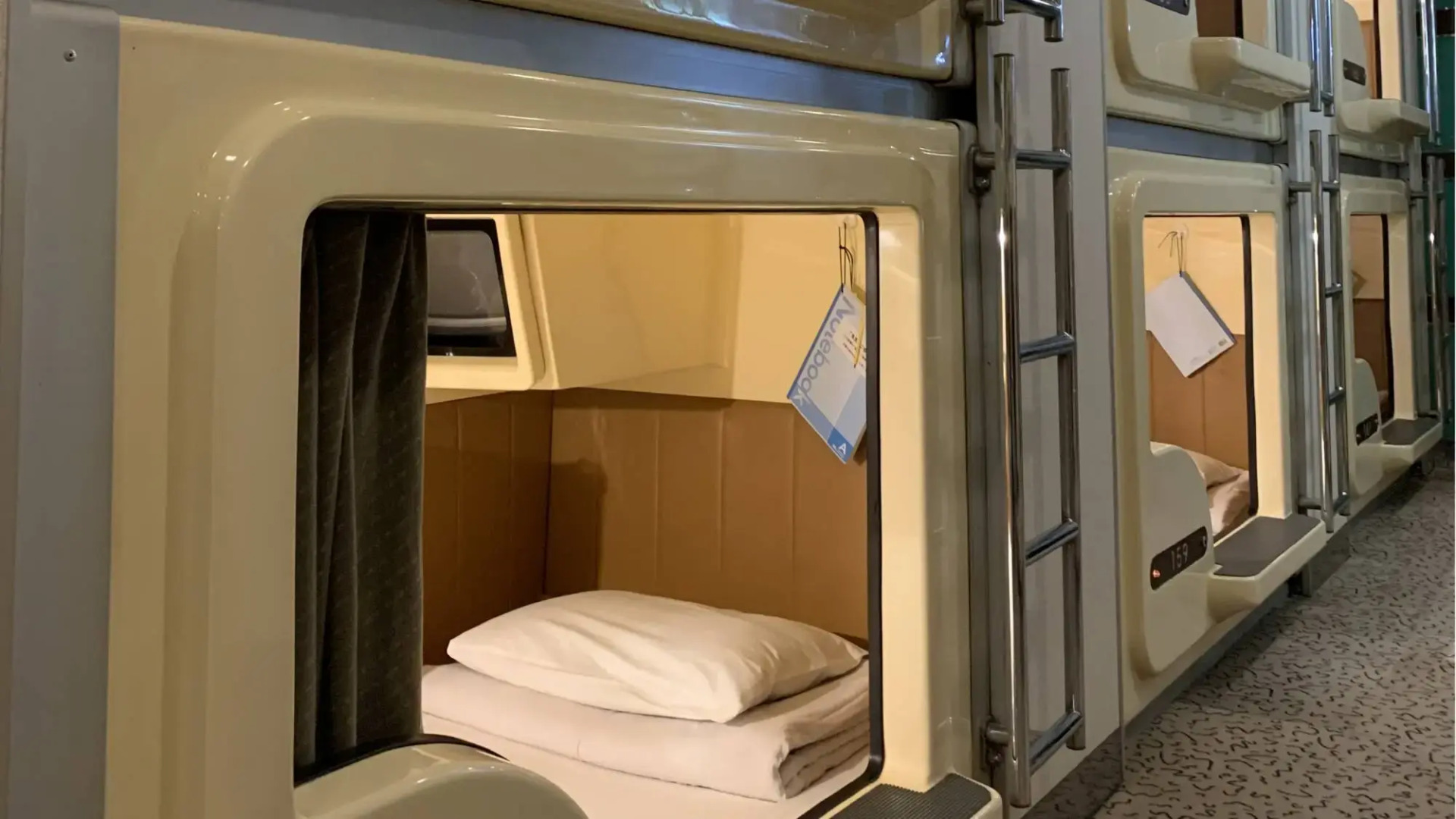 Funabashi Grand Sauna and Capsule Hotel - Caters to Men