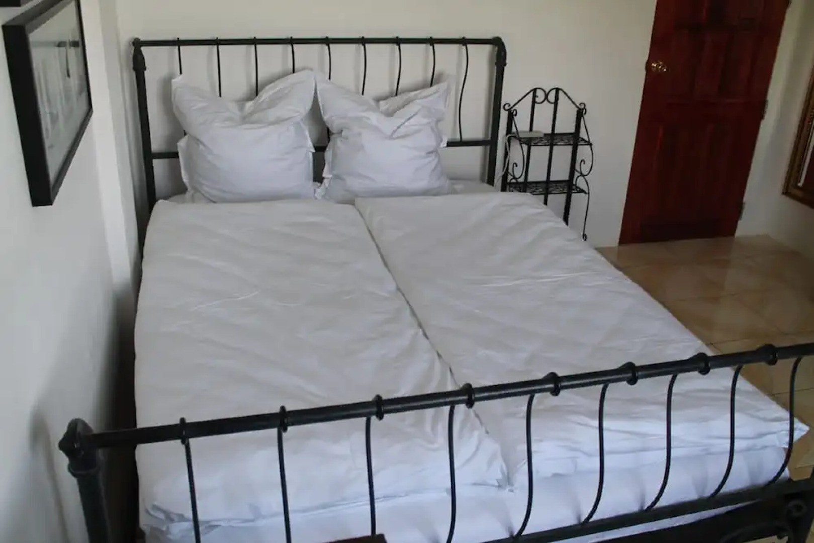 Roger's Place Guesthouse 