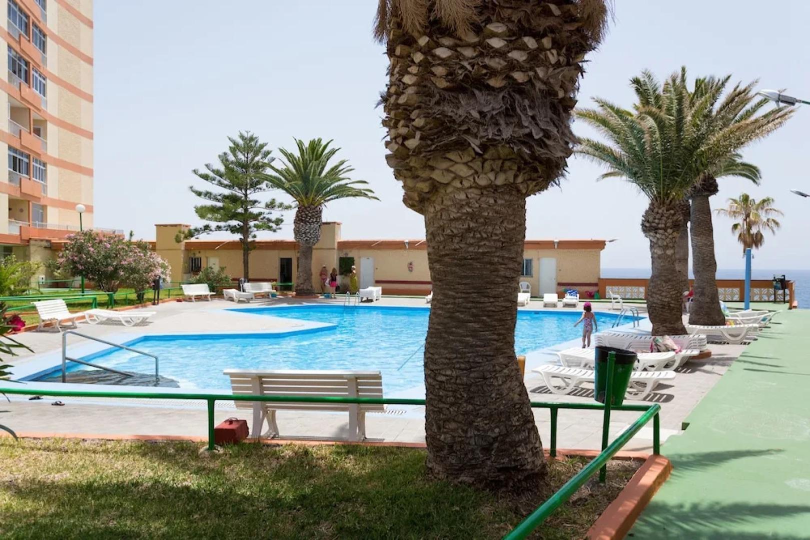 Frontline Las Arenitas