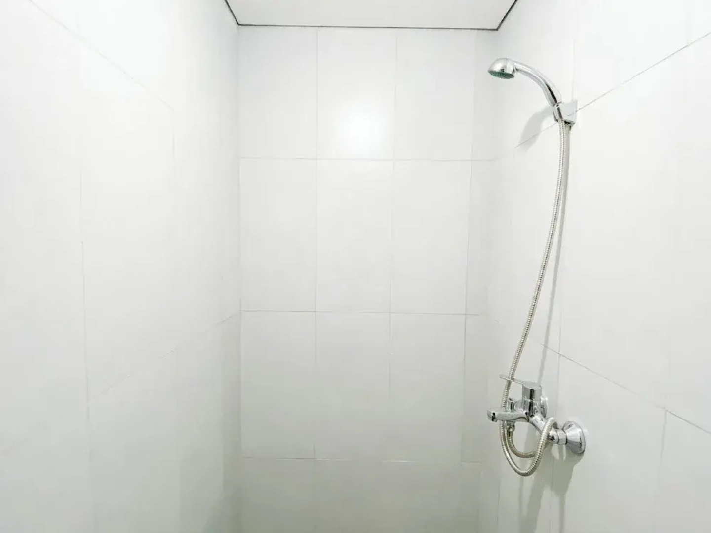 Nice Studio Room Apartment at LRT City Sentul - Royal Sentul Park