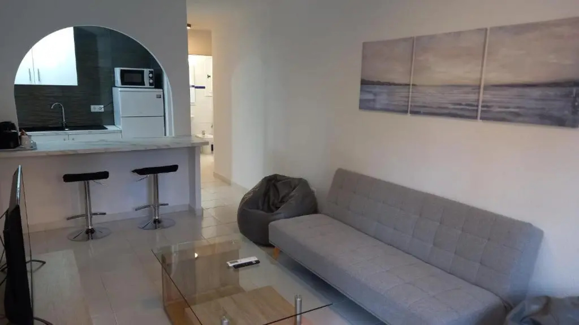 Fantástico Apartamento a 50m de playa Colon y Paseo