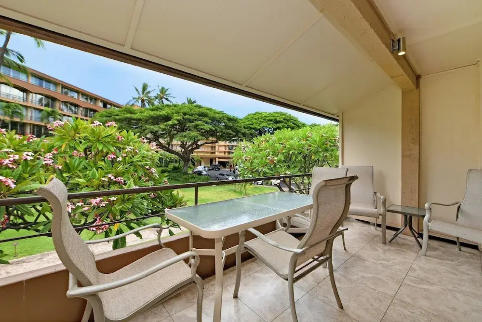 Maui Kaanapali S #b233 1 Bedroom Condo by RedAwning