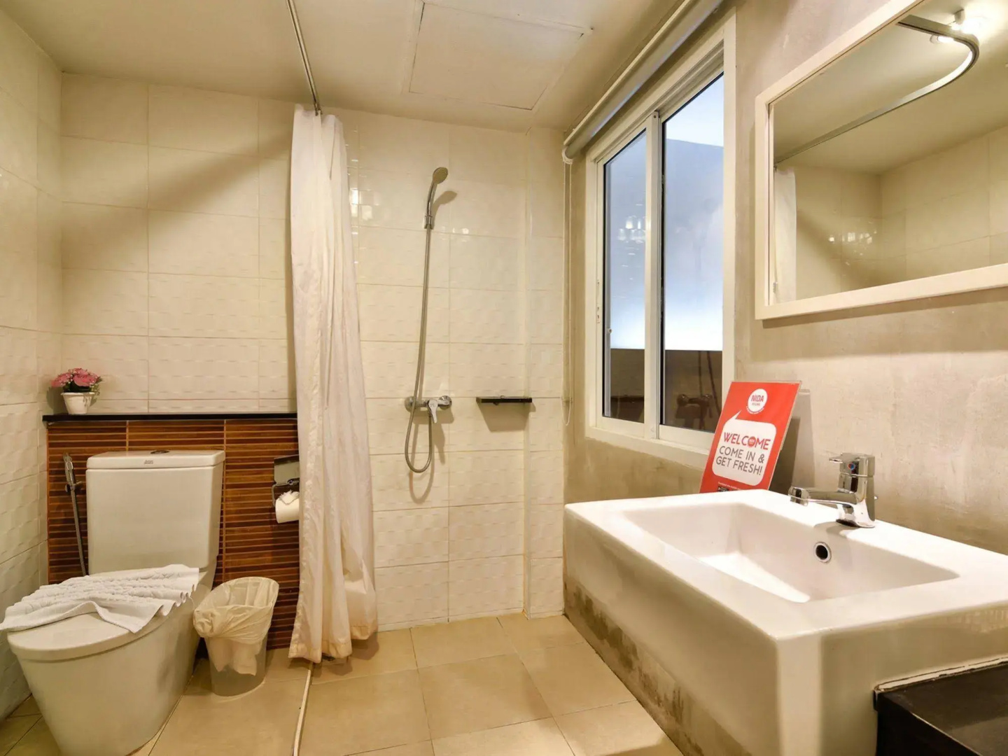Nida Rooms Ratsada Laem Hin Pier